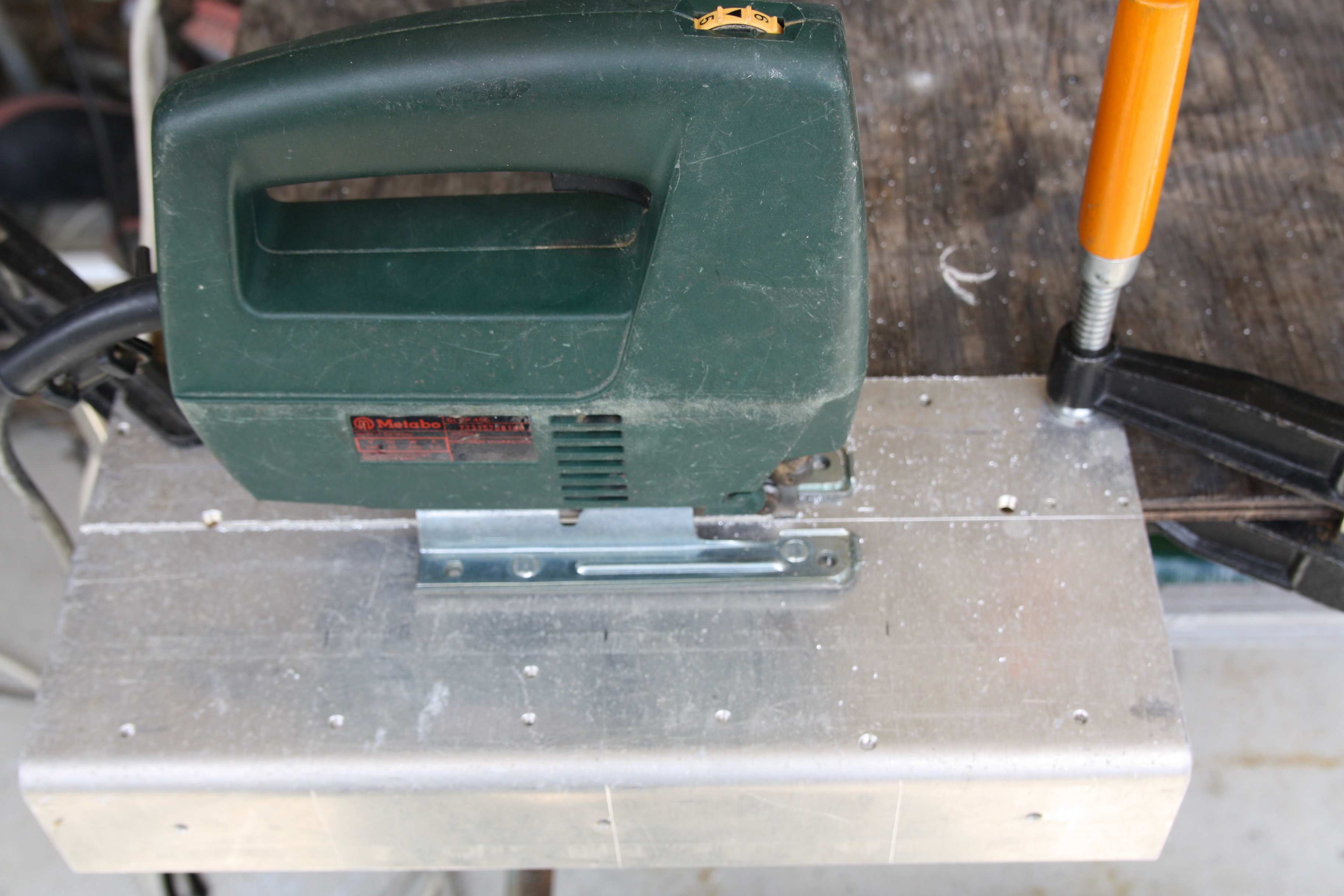 Cutting the plate